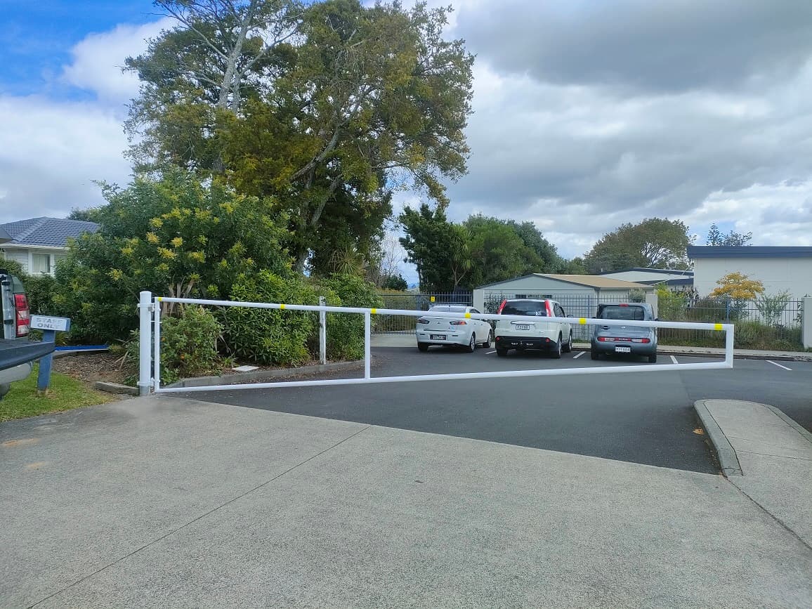 Steel Commercial Gate