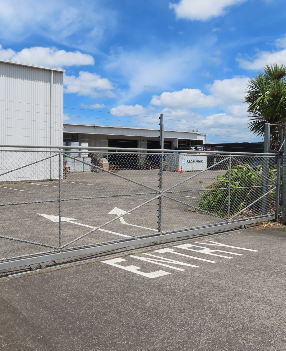 commercial business security gate Auckland